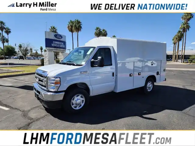 2026 Ford E-Series SRW E-350 Super Duty 138 in WB's photo