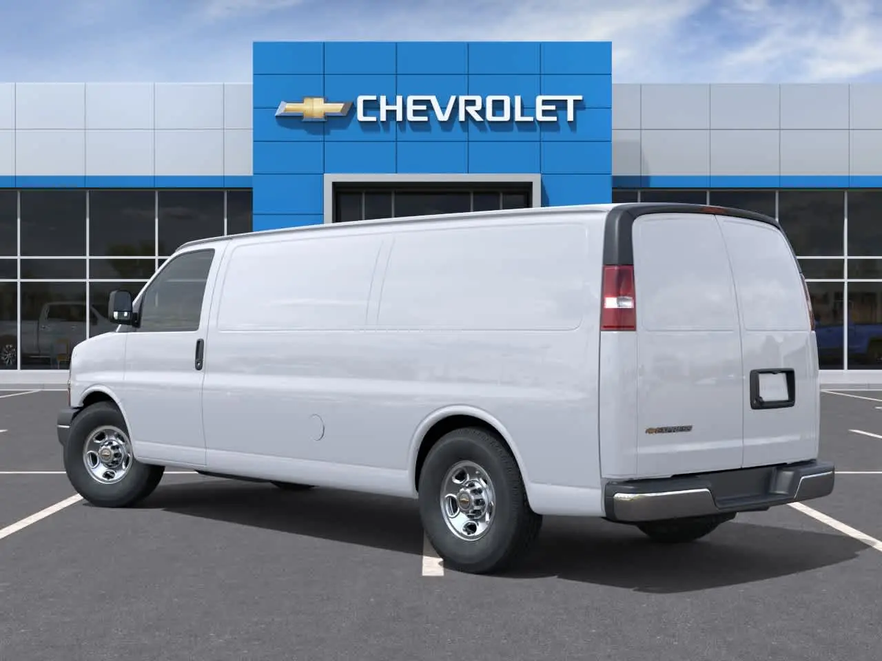 2026 Chevrolet Express 3500 Extended Work Van photo 5