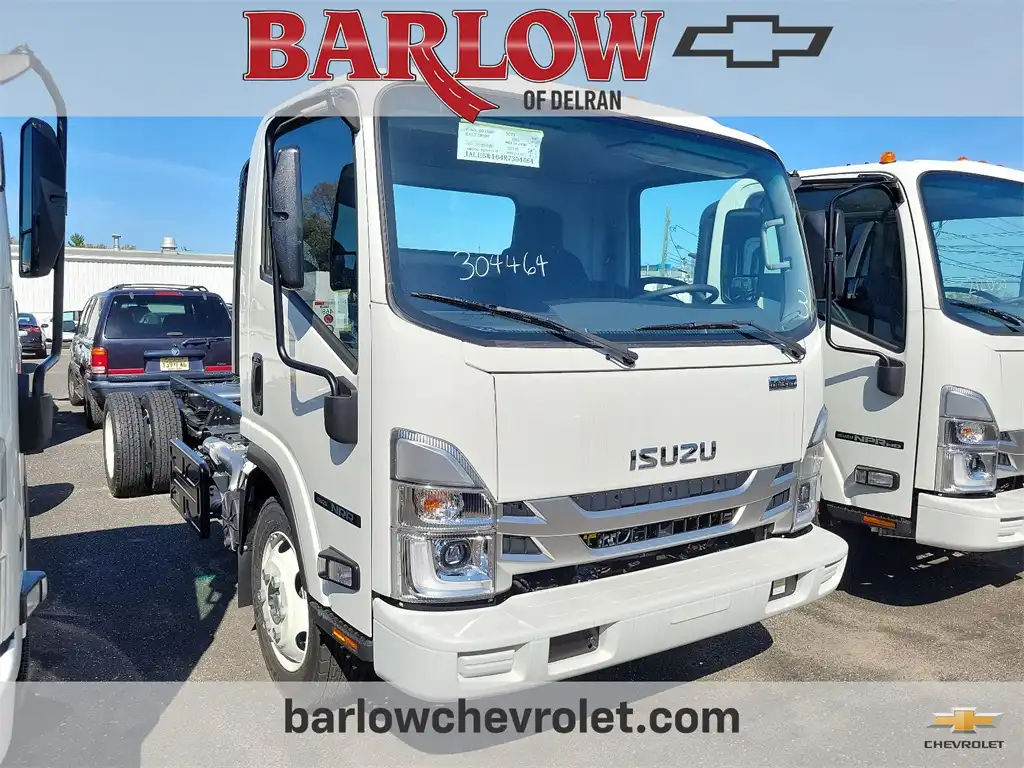 2025 Isuzu NRR's photo