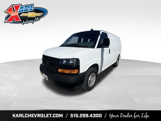 2026 Chevrolet Express 3500 Work Van HD's photo