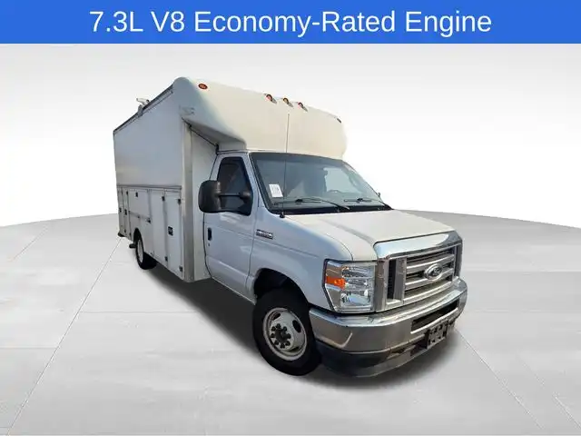 2021 Ford E-Series DRW E-350 Super Duty 158 in WB's photo