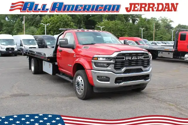 2026 RAM 5500 Big Horn 4X4 Reg Cab LWB DRW 205" WB's photo