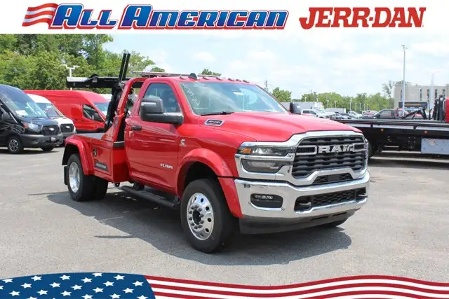 2026 RAM 4500 Big Horn 4X4 Reg Cab SWB DRW 145" WB's photo