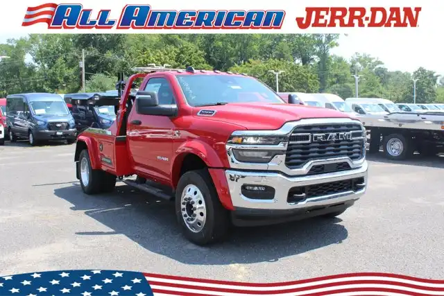 2026 RAM 5500 Big Horn 4X4 Reg Cab SWB DRW 145" WB's photo