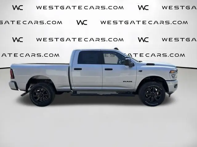 2027 RAM 2500 Big Horn 4WD Crew Cab SWB photo 4