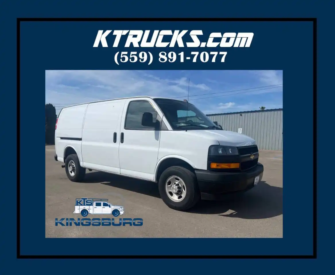 2022 Chevrolet Express 3500 Work Van HD's photo