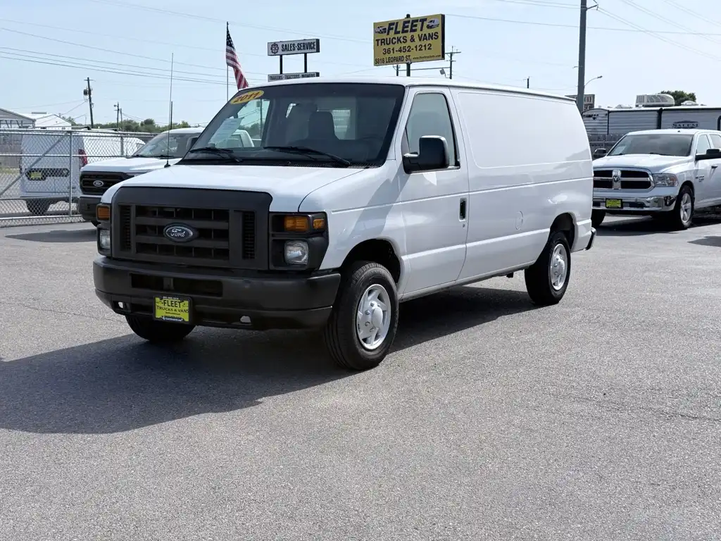 2011 Ford E-Series E-150 Van's photo