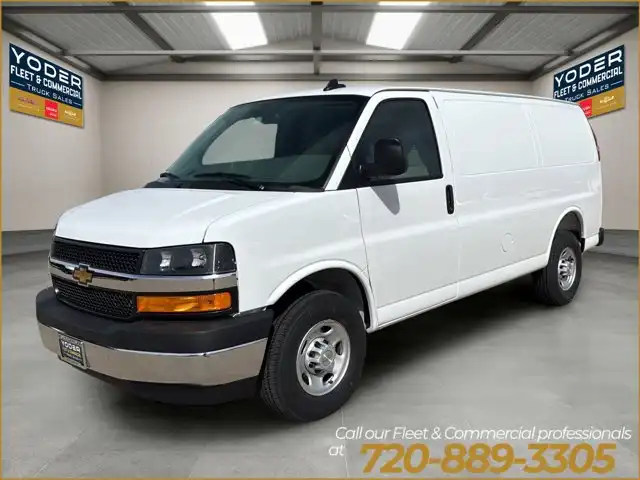 2026 Chevrolet Express 2500 Work Van HD's photo