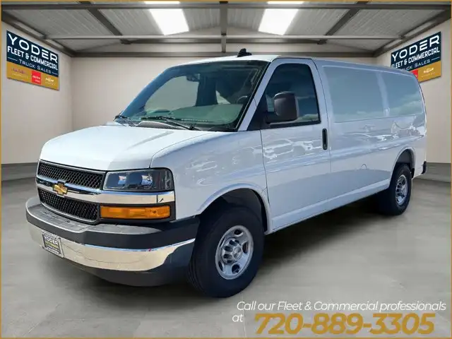 2026 Chevrolet Express 2500 Work Van HD's photo