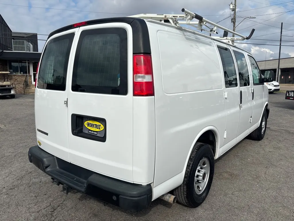 2020 Chevrolet Express 2500 Work Van HD photo 5