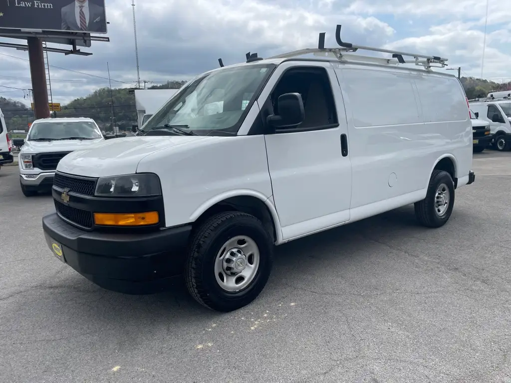 2020 Chevrolet Express 2500 Work Van HD photo 1