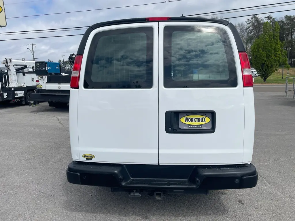 2020 Chevrolet Express 2500 Work Van HD photo 4