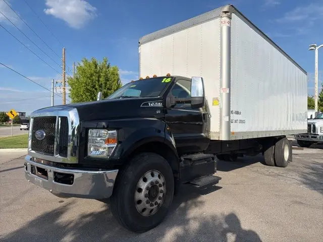 2016 Ford F-750 undefined photo 4