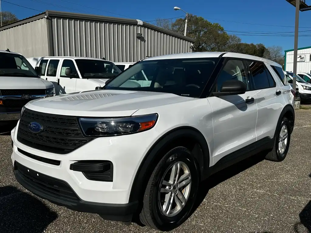 2022 Ford Explorer's photo