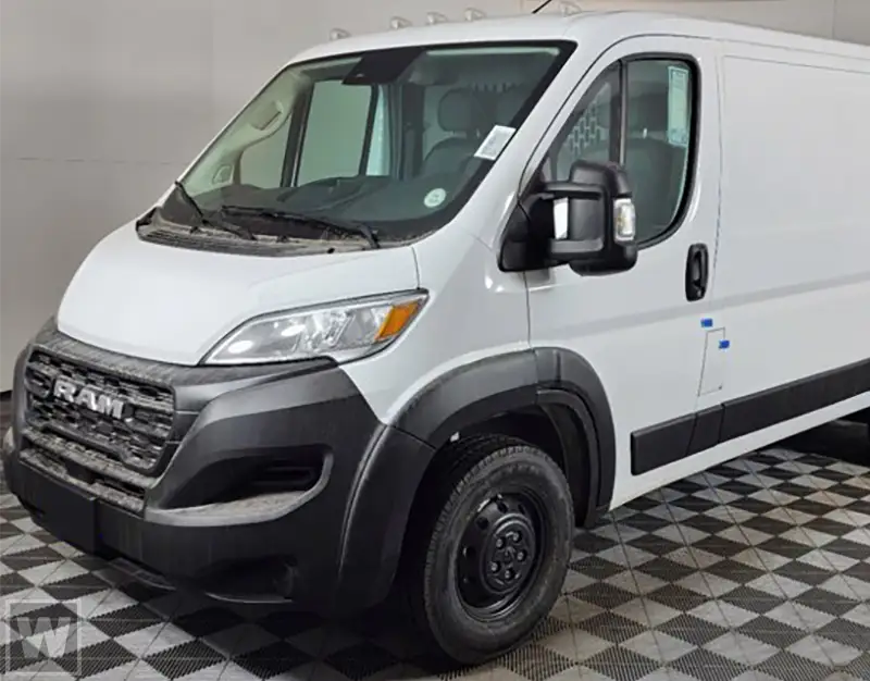 2023 RAM ProMaster Cutaway 3500 159" WB Low Roof Extended 104" CA photo 1