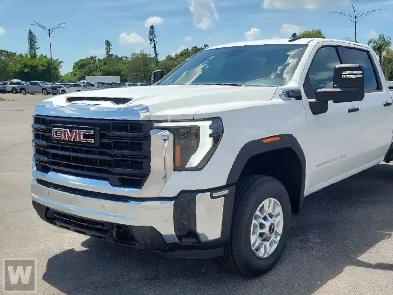 2026 GMC Sierra 4WD Crew Cab Long Box Pro's photo