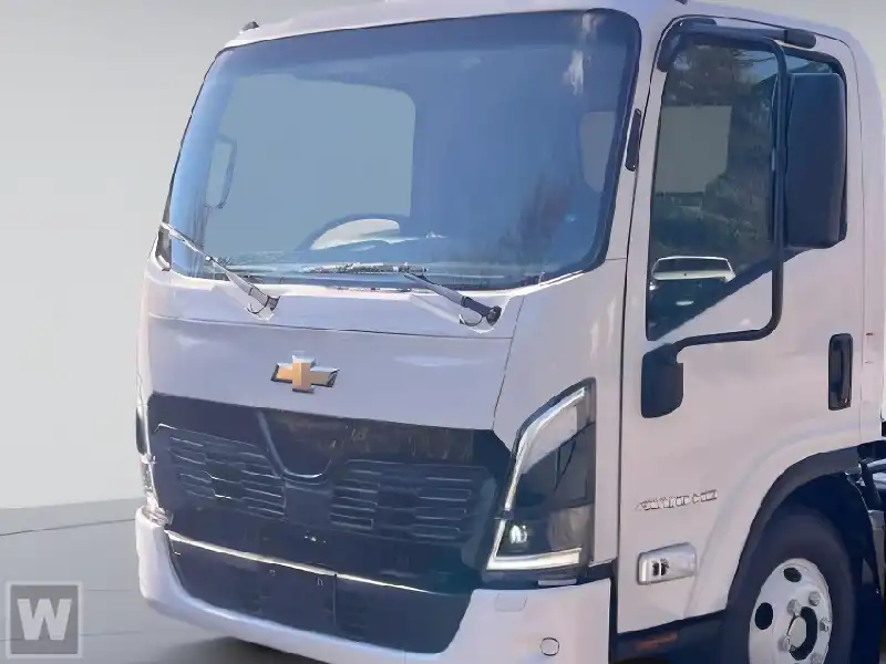 2025 Chevrolet Low Cab Forward 4500XD Diesel 176" WB Regular Cab's photo