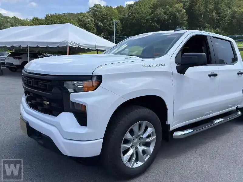 2026 Chevrolet Silverado 1500 Custom Crew Cab Short Box's photo