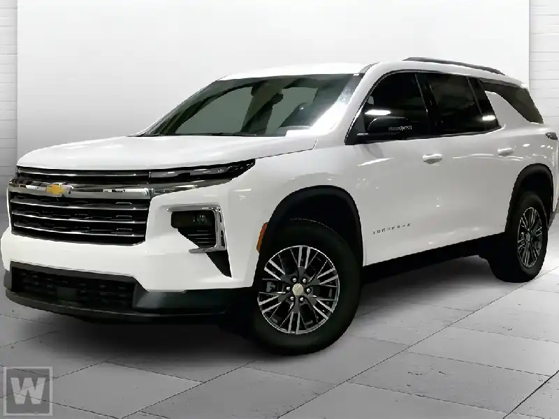 2026 Chevrolet Traverse FWD LT's photo