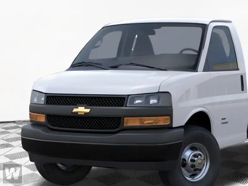 2026 Chevrolet Express 4500 177" WB's photo