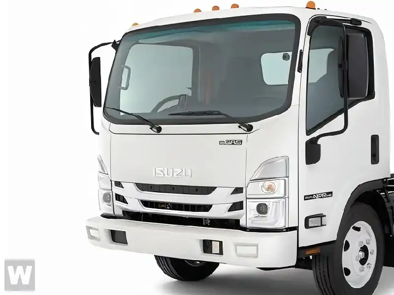 2025 Isuzu NPR-HD's photo