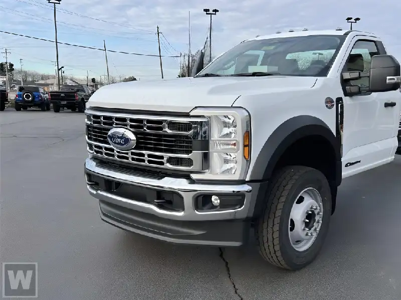 2024 Ford F-600 XL 4x4 Regular Cab 169-In DRW's photo