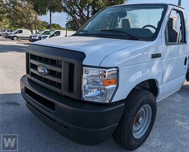 2024 Ford E-Series DRW E-350 Super Duty 158 in WB's photo