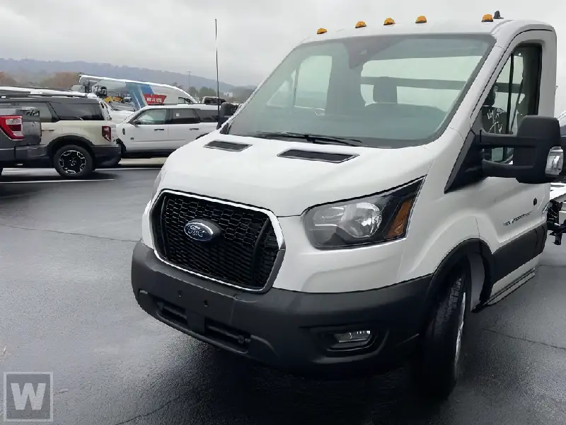 2024 Ford Transit T350 SRW 138 WB photo 1