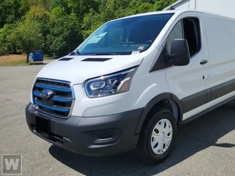 2023 Ford E-Transit BEV 350 Low Roof 148 WB's photo