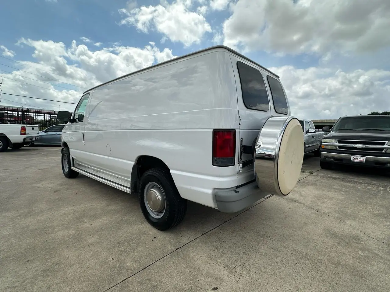 2000 Ford E-Series E350 Super Duty photo 4