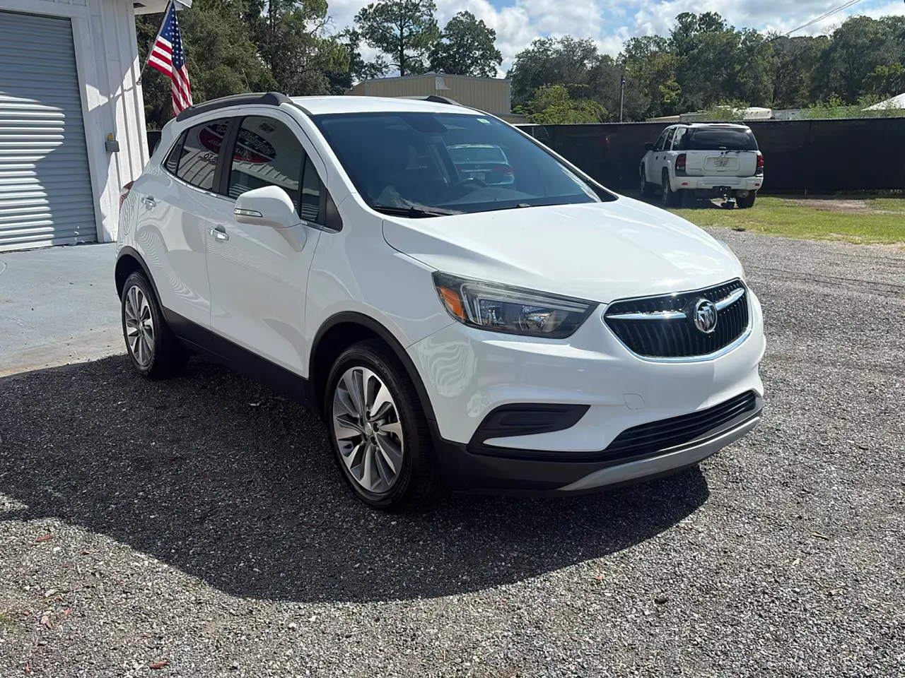 2017 Buick Encore Preferred photo 4