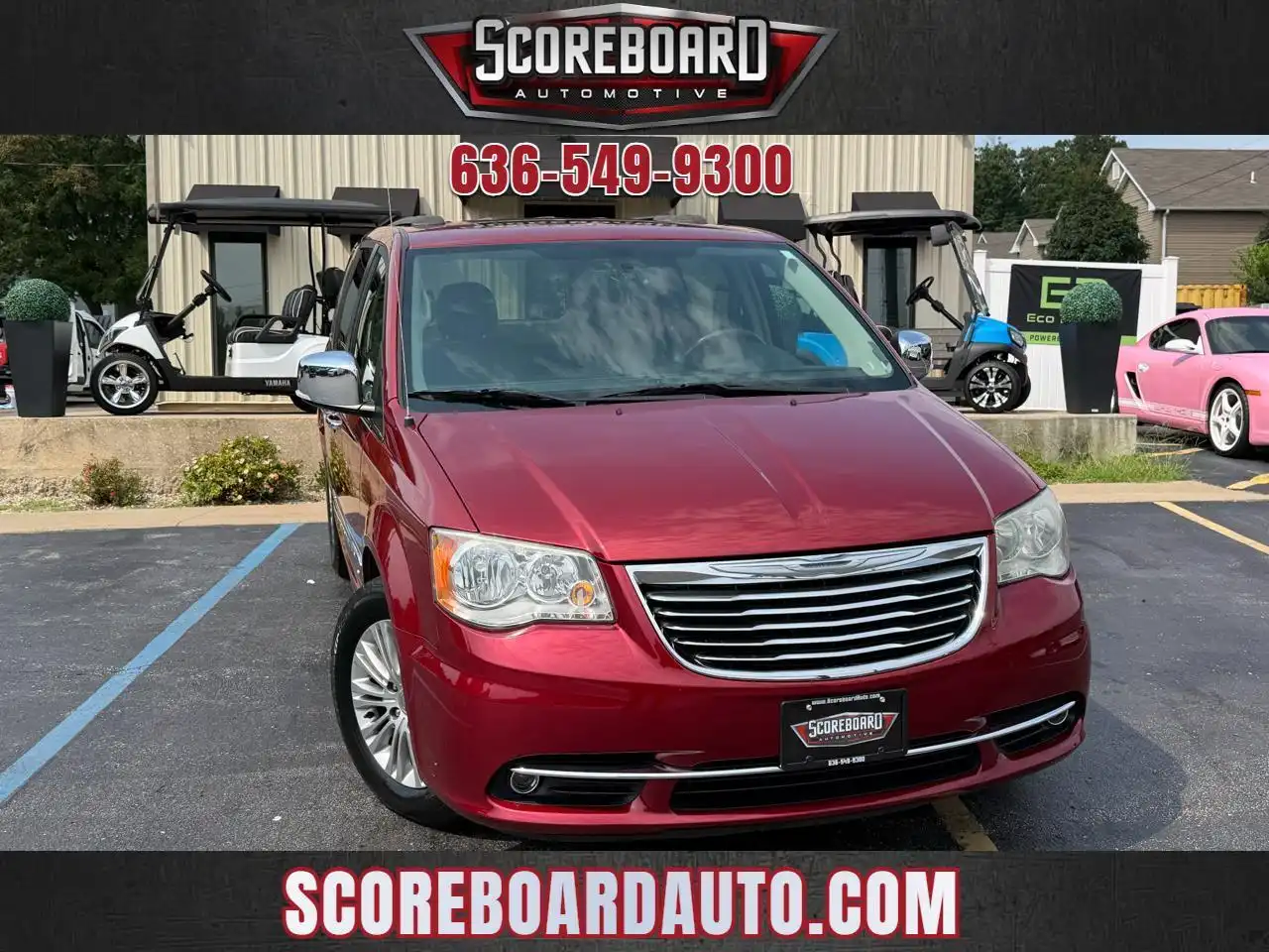 2015 Chrysler Town & Country Touring-L's photo