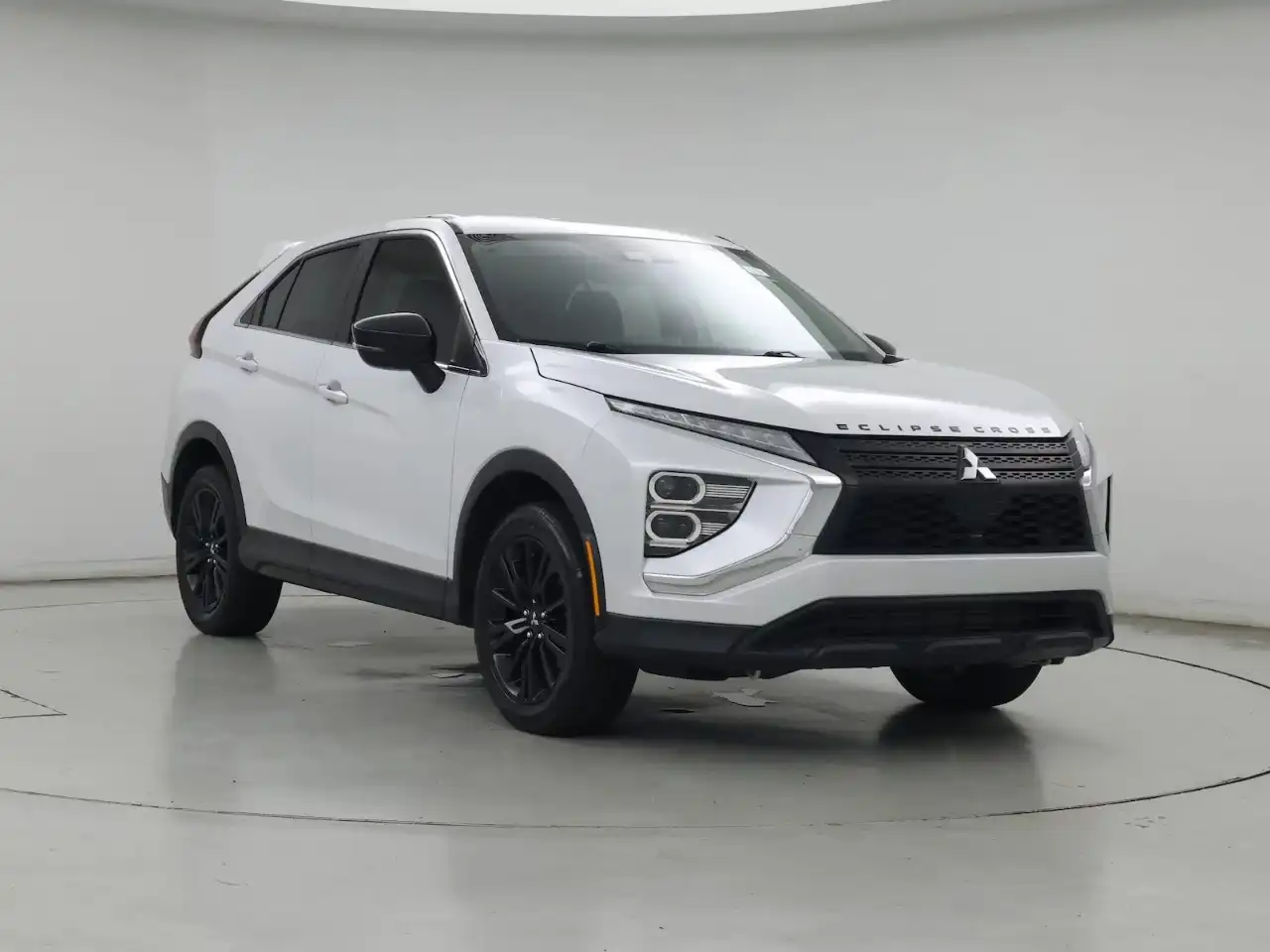 2023 Mitsubishi Eclipse Cross LE S-AWC's photo