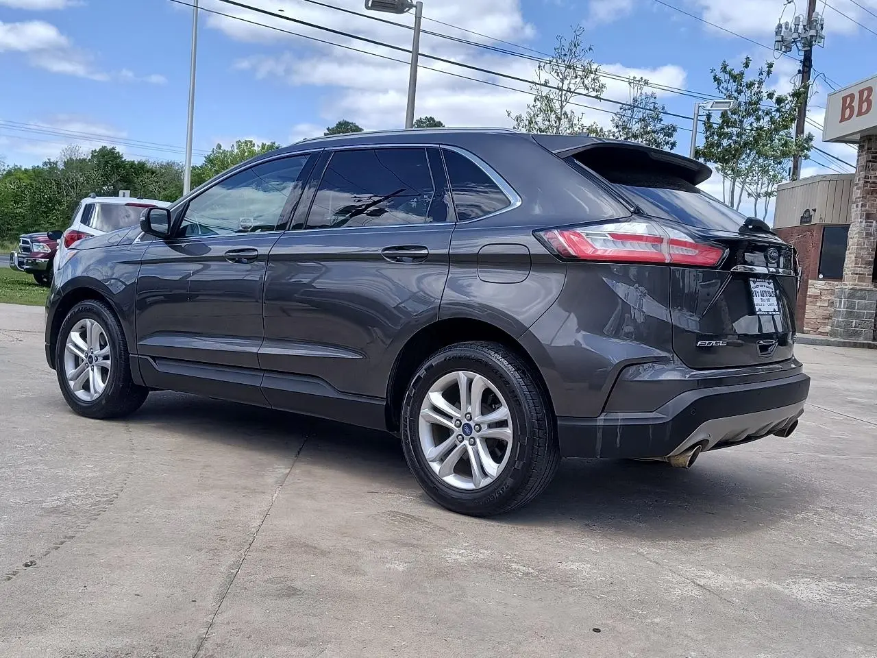 2020 Ford Edge SEL photo 4