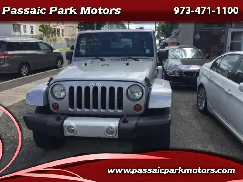 2013 Jeep Wrangler Sahara's photo