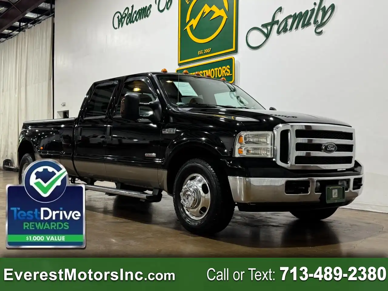 2005 Ford F-350 Lariat Crew Cab SWB DRW's photo