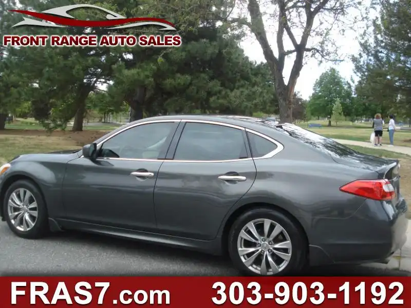 2013 INFINITI M 37's photo