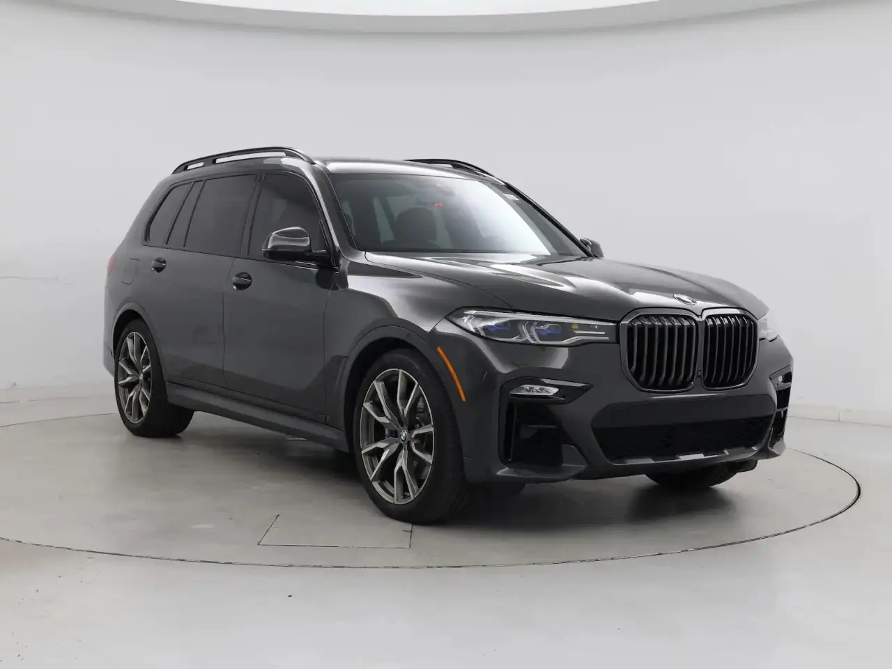 2019 BMW X7 xDrive50i's photo