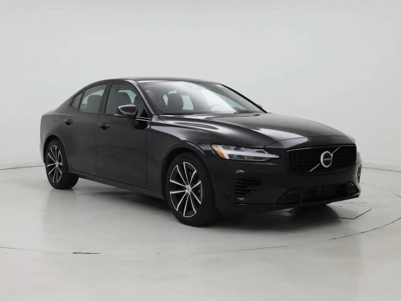 2023 Volvo S60 T8 Recharge Ultimate Dark Theme AWD's photo