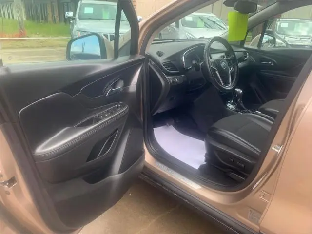 2019 Buick Encore Preferred photo 5