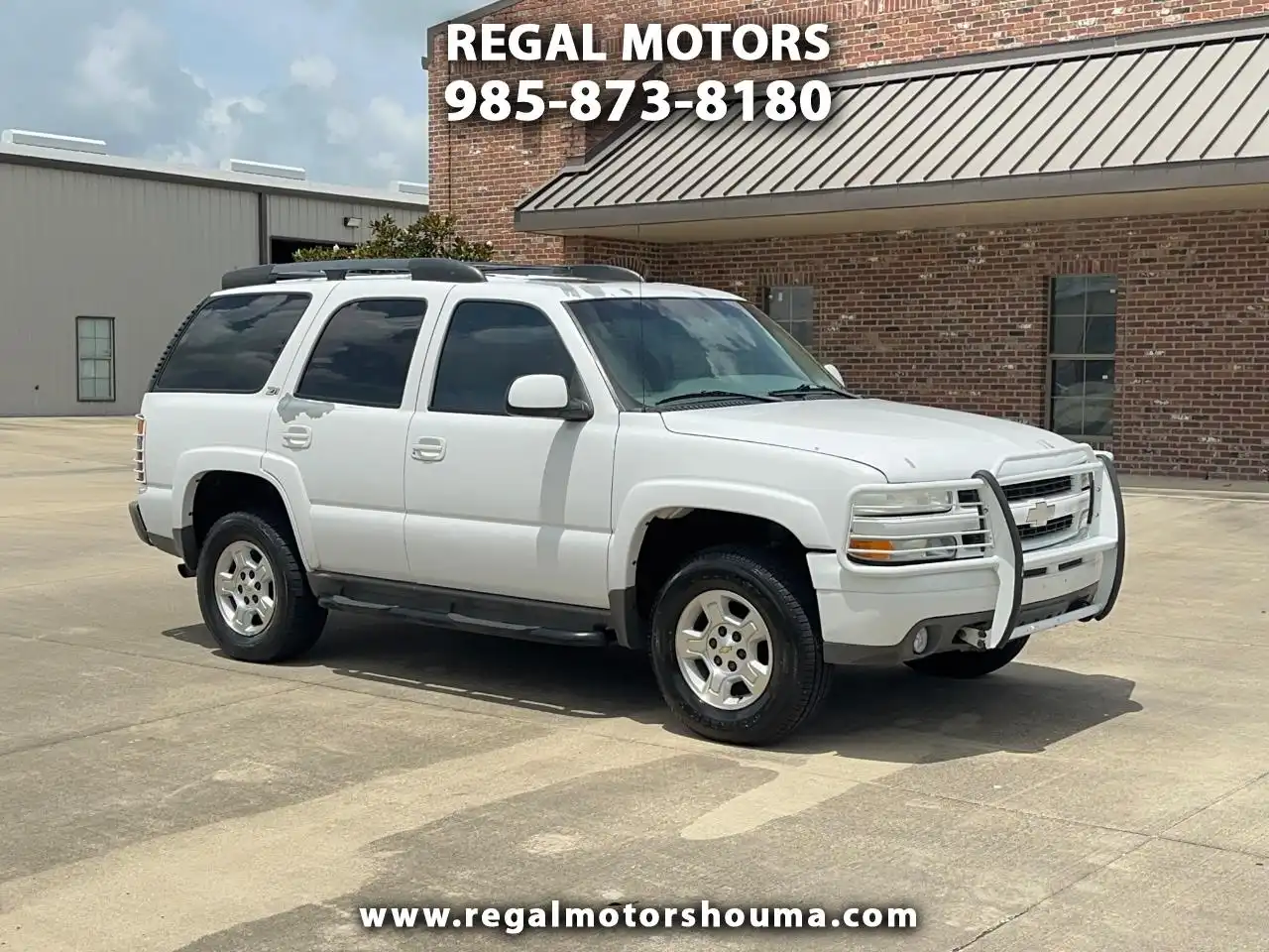 2001 Chevrolet Tahoe 4-Wheel Drive's photo