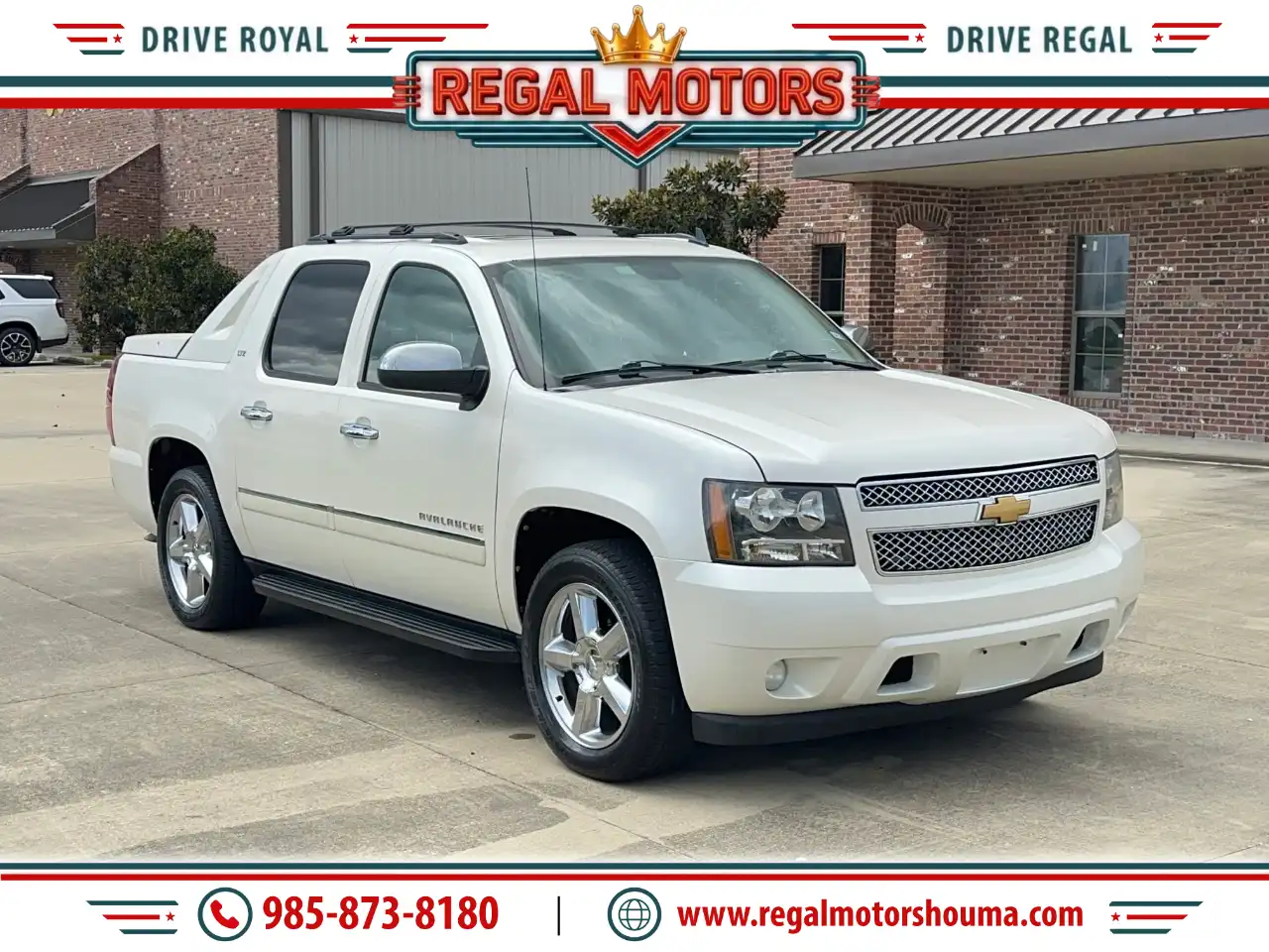 2011 Chevrolet Avalanche LTZ 2WD's photo