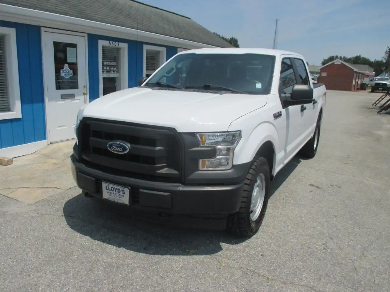 2017 Ford F-150 XL 4x4 SuperCrew 5-1/2 Box's photo