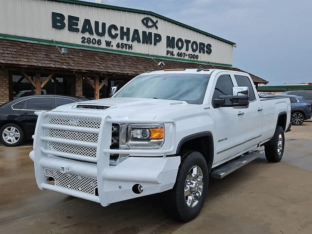 2017 GMC Sierra 4WD Crew Cab Standard Box SLT's photo