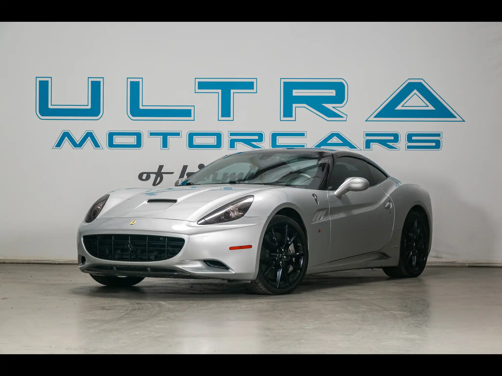 2012 Ferrari California Base's photo