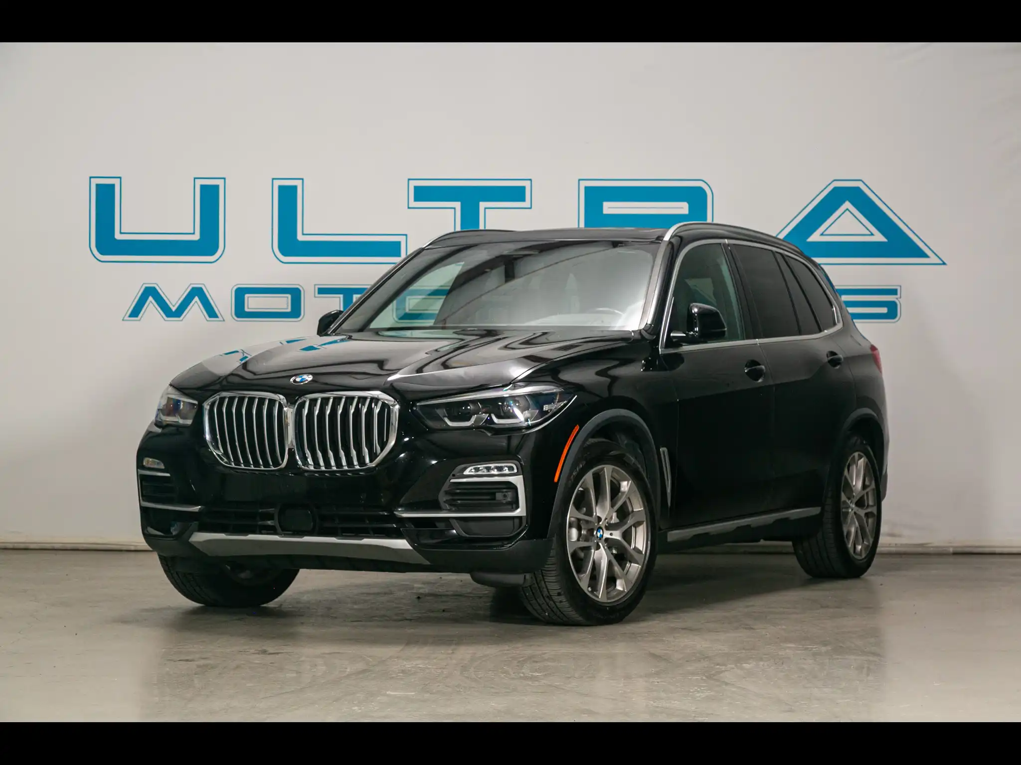 2021 BMW X5 sDrive40i's photo