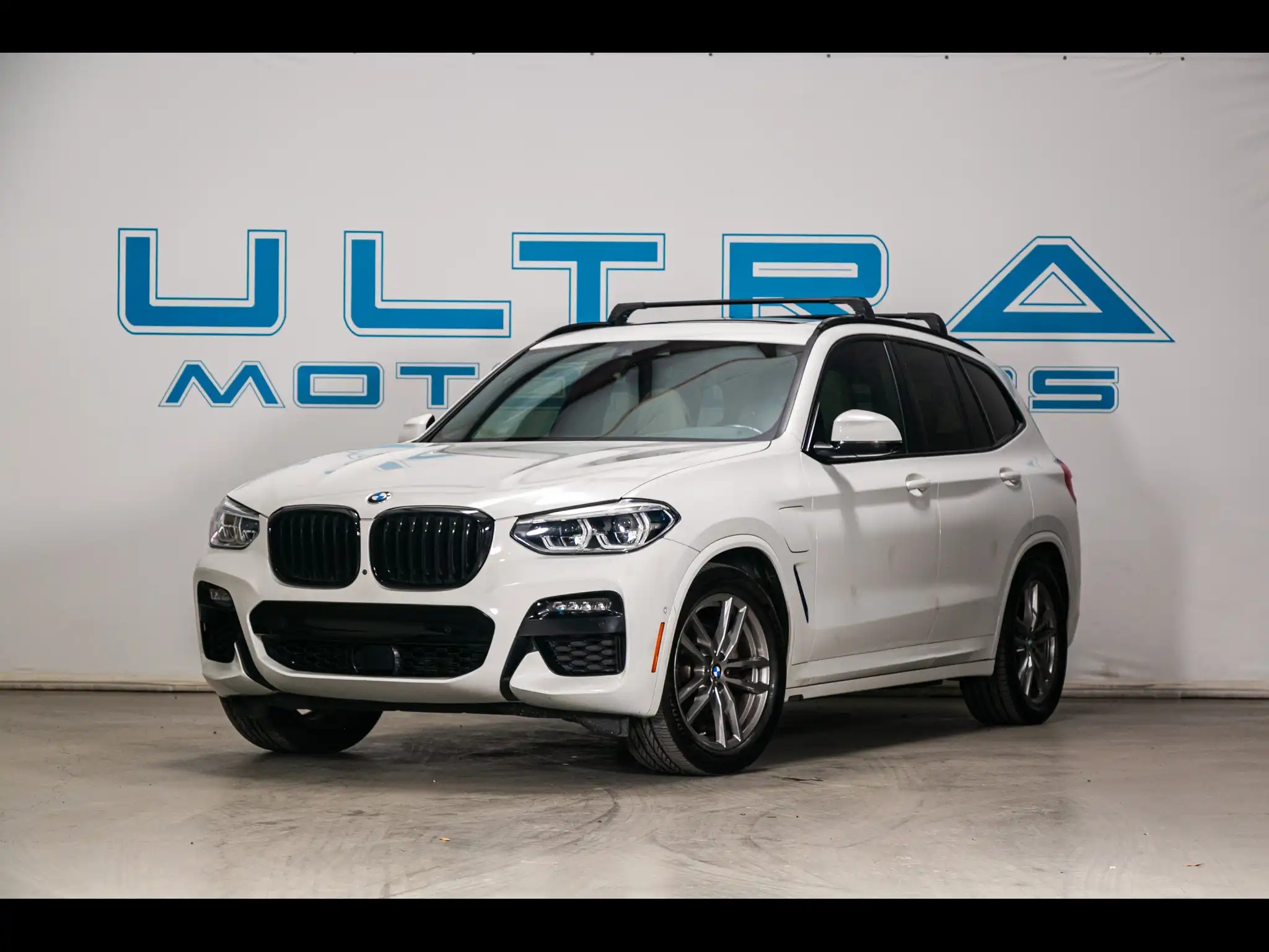 2021 BMW X3 xDrive30e's photo