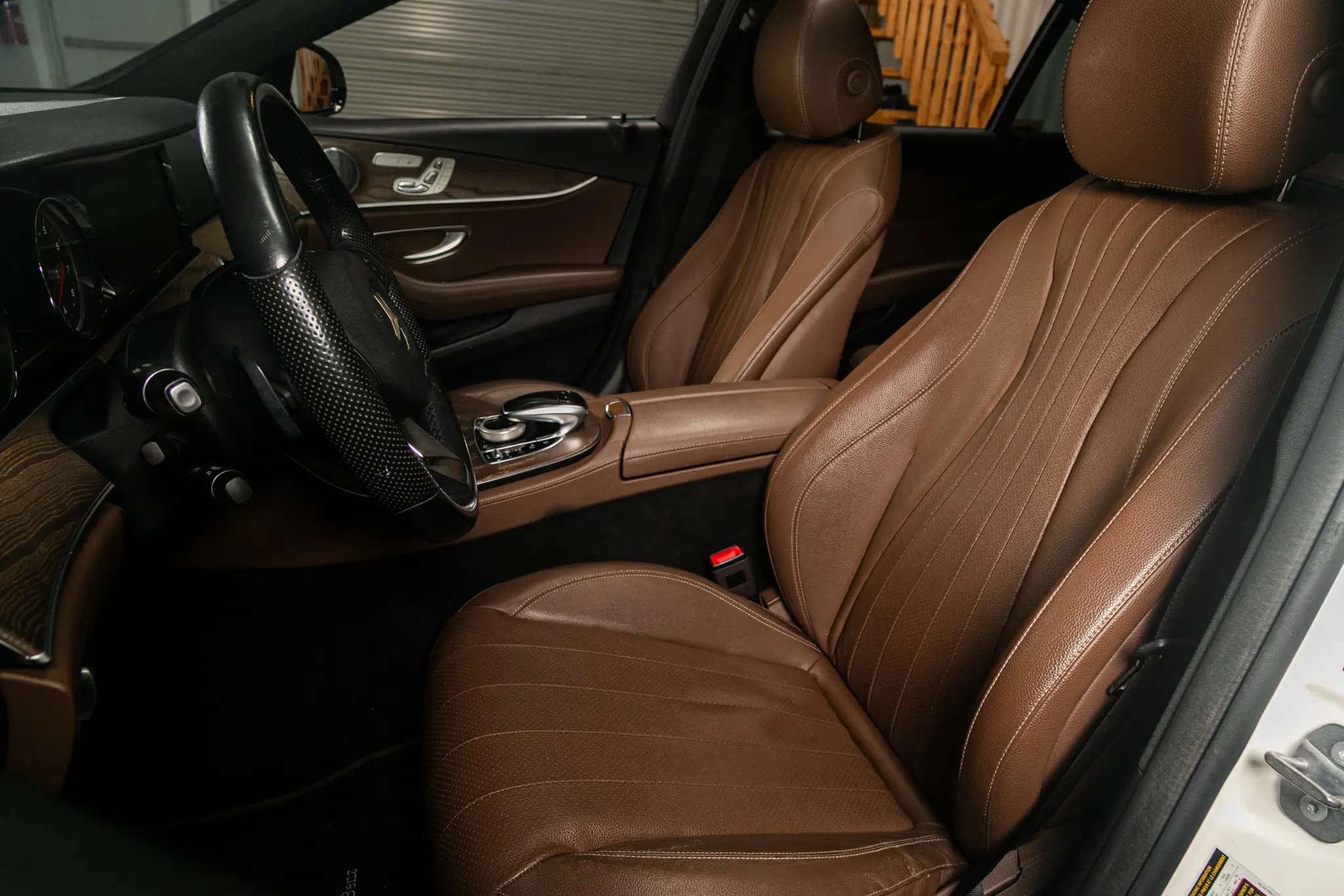 2018 Mercedes-Benz E-Class E300 photo 4
