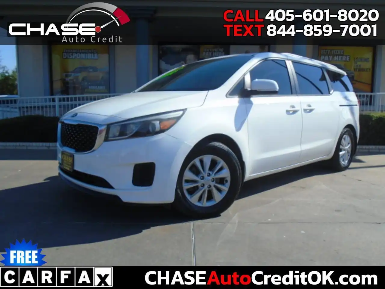 2016 Kia Sedona LX's photo