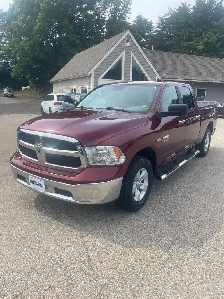 2017 RAM 1500 SLT 4x4 Crew Cab 6'4's photo